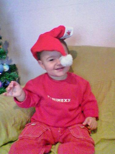 Funny pic from last Christmas - Mickey having fun