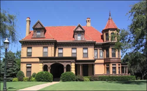 this is a nice house - Wow I would love to own a beautiful home like this