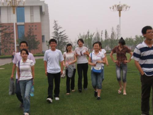 friends - chinese college students