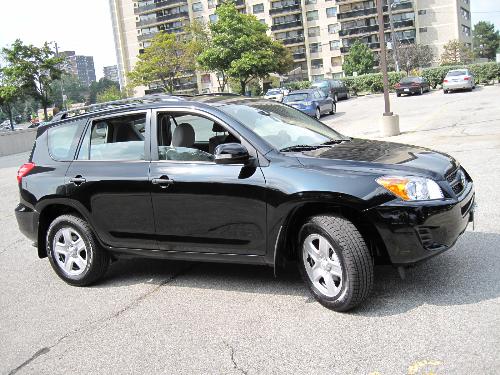 toyota rav4 - toyota rav4 black one.do you like