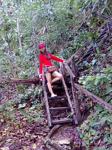 Monkey Trail to Underground River - Palawan - boat or monkey trail?.. either ways will take you the the marvelous Underground River Palawan =)