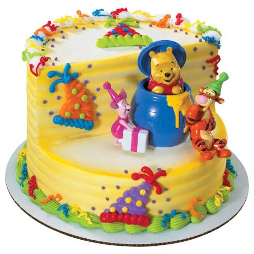 'Winnie The Pooh' birthday cake - Pooh