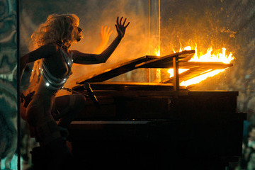 fire - Lady gaga and a piano on fire