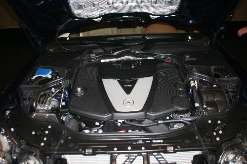 Cars - The Engine of a Mercedes SLR