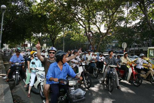 vietnam transportation - Vietnam motorcycles