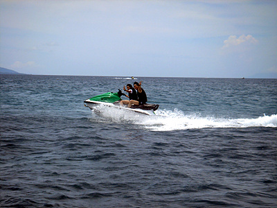 jetski - jet skiing in boracay