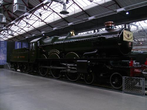 Real size scale model - Well talk about bringing the old stuff at their full potential, you could see this model from every angle (even go under it) at the Swindon Museum.