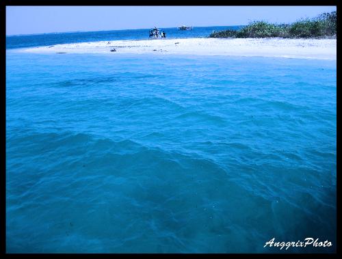 White sand Kartini Beach Indonesia - This photo take on July,28,2008. This picture is more beautiful after modified by my brother with Adobe Lightroom. Visit my brother's Facebook http://facebook.com/album.php?aid=2019715&id=1327010450