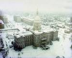 Snow is so pretty. - Snow is so pretty.