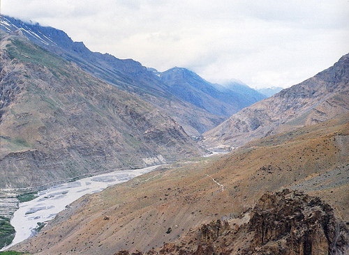 Spiti river - Spiti river go down.