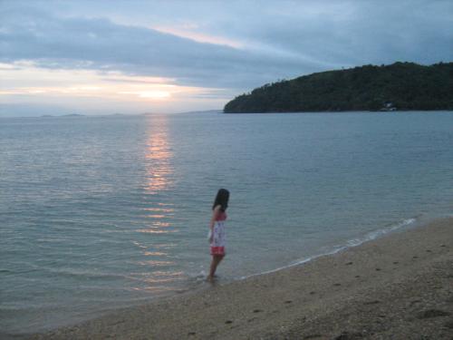 Morning Walk, Puerto Galera - February 2009 Puerto Galera, Mindoro, Philippines