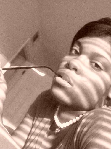 me - Just on a sunday and I was bored so I decided to see what my camera can do and I fell in love with this one! lol