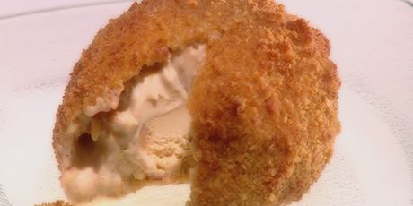 Fried ice cream - A special dessert for ice cream