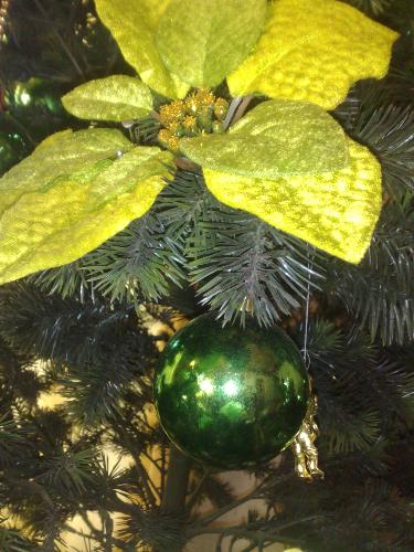 christmas - christmas flower and ball