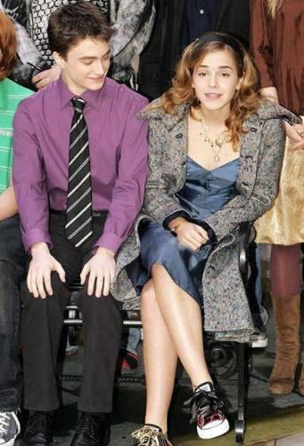 Harry and Hermione - This picture looks funny