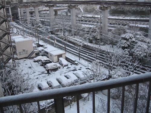 Snow outside my apartment. - This was taken December 2008 at Suita-fu, Osaka Japan. The weather was freezing cold.