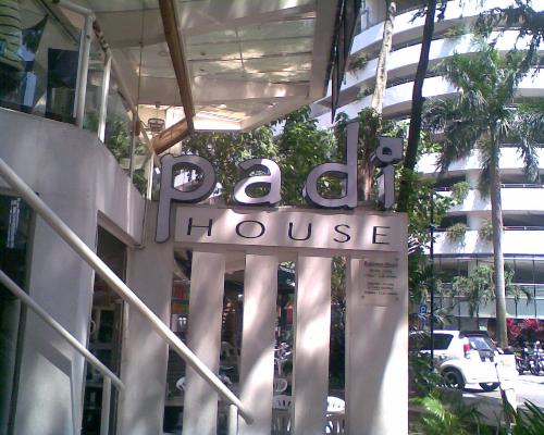 Padi House - Great decor, friendly ambiance