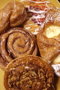 baked yummies - a photo of yummy pastries and cinnamonrolls