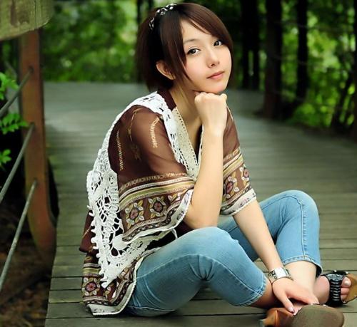 girl - wondering
