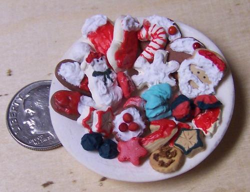 crafts - Some 1:12 scale miniature Christmas 'cookies' I made.