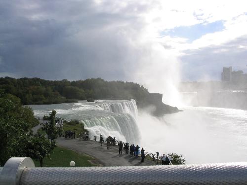 Niagra USA - My hubby saw Niagra USA, on october 4 and 5 2003,when he tought it was all the time infront of his eyes.