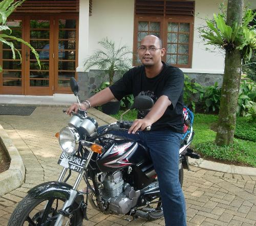 me and my motorcyle - I am advocate biker