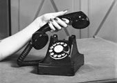 phone - women picking up phone