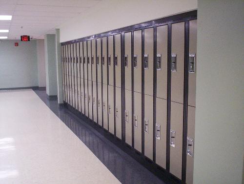 Precious Lockers - Lockers were the main reason why I got excited with College. xD