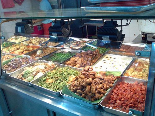 What to choose? - Picture of what you see at an economy rice or mixed rice food stall.