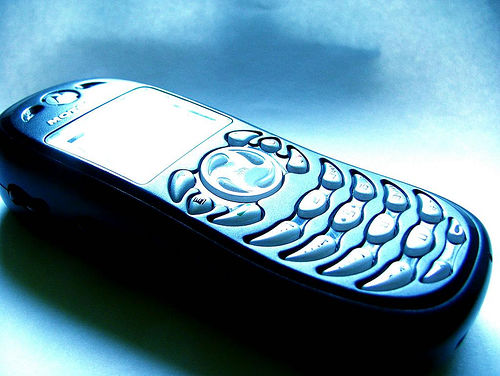 Do you keep the numbers of dead friends? - Photo of a phone. Source: http://www.pressreleasepoint.com/files/images/uid31992/reverse-cell-phone-number-lookup-1b.jpg.