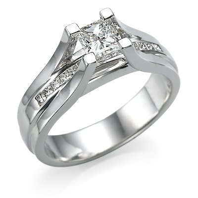 Extravagant ring - Extravagant Expensive Diamond Ring