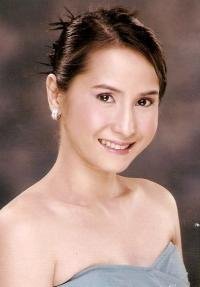 that's me - well, if you find me attractive just chat with me sexy_liciouspatricia@yahoo.com. Im nice and waiting for some friends to share their opinions too who loves writing like I do.