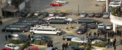extravagence weding in China - have you ever seen weding in China ?the picture shows an extravagence one,you can imagine how extravagent it was by looking at ten extended cars,the price of each imported car is $212,857 in china,that's just the beginning...