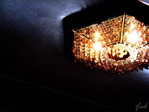 During our tour...still shots of just anything...1 - This one was the chandelier-looking light of the bus which was used during our tour in Economics^^