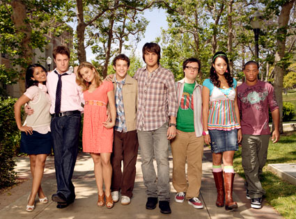 My favourite serial GREEK - I love this serial GREEK. It's my favourite a love the actors and everything in that movie.