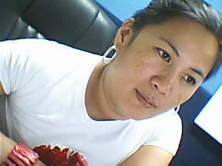 me - nothing to do at the office... i like collecting pics for my profile photos ^^