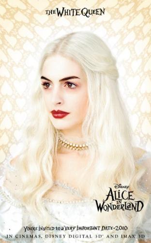 alice in the wonderland - anne hathaway is sp gorgeous!