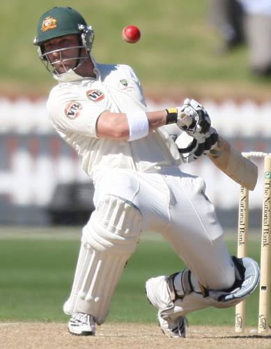 phillips - phillis ducks under ball