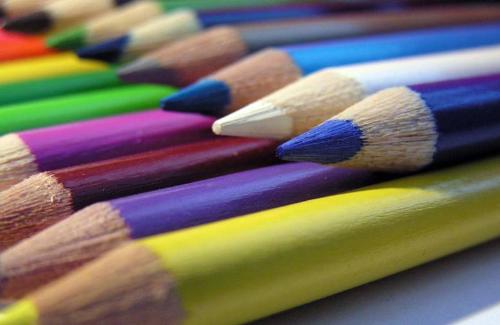 This is my crayon pencils - I remember the days, i colored with these pencils and mostly ended up coloring my hands!!