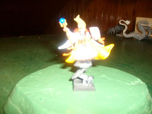 Warhammer fantasy Battle High Elf Mage - Well painted warhammer fantasy battle High Elf mage