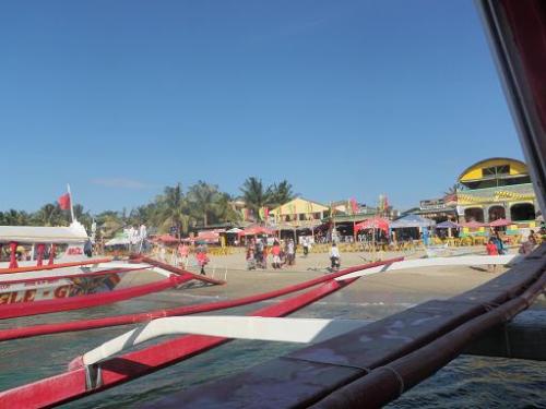 White Beach, Puerto Galera - This photo was taken when we were already riding the "bangka" on our way home back to the city of manila.