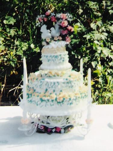 wedding cake - small wedding cake with candles