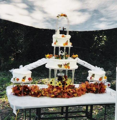 wedding cake - wedding cake tiered with stairs.