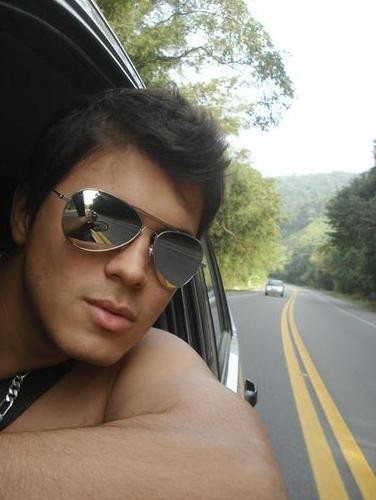 hot  - hello guys whats up