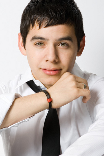 David Archuleta - his new pic and a new hair as well.