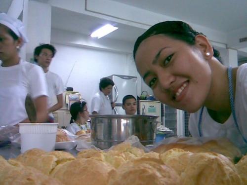 pitot - yummy cream puff....baking class