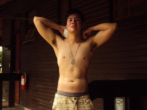 results - result of a 1 month workout...hope to see more changes in the upcoming months though...hehehe