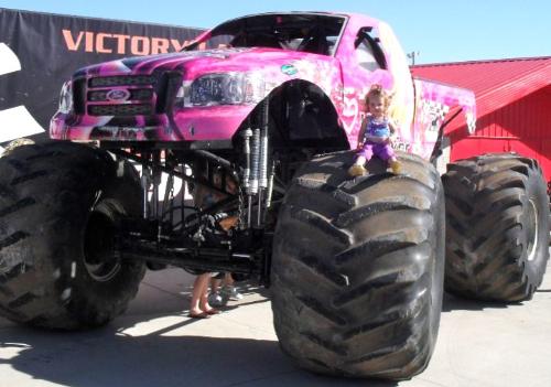 Heartbreaker - Monster Truck. Heartbreaker - Monster Truck.