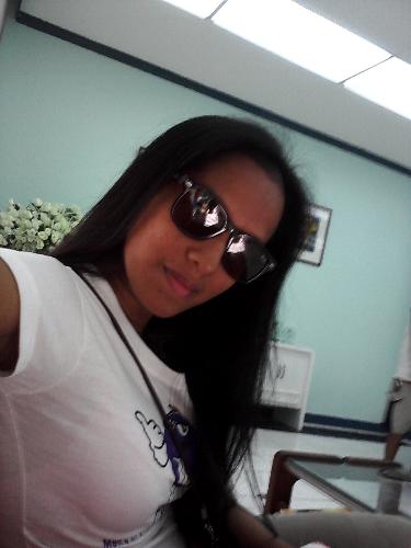 jnah - me taking picture of my self at the bank