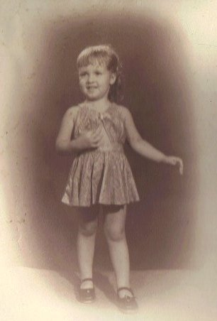 I Love To Dance - I've loved dancing since I was 2 years old.